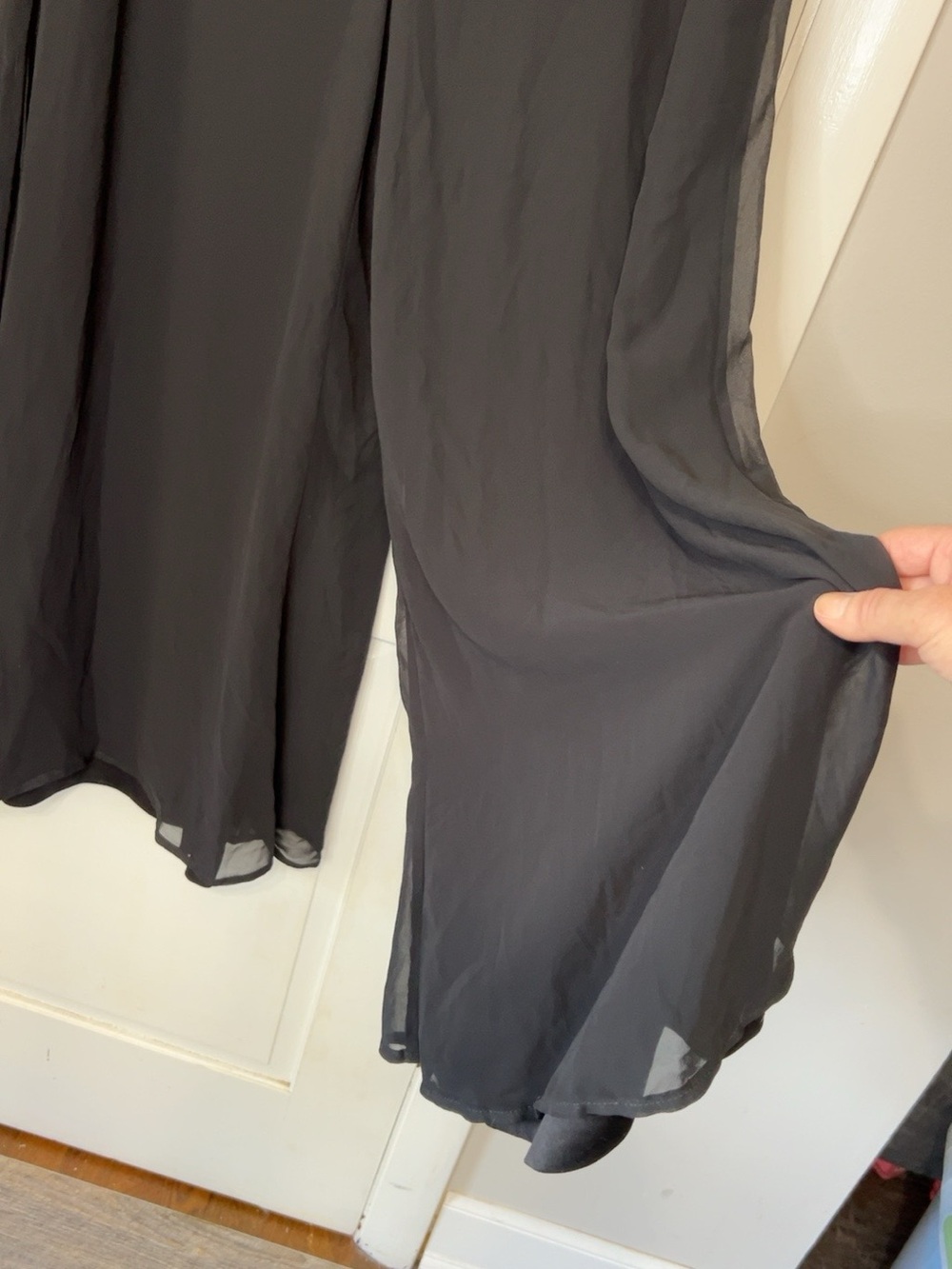dressbarn Collection Black Chiffon Overlay Wide Leg Palazzo Pants 8 NWT - Picture 9 of 10